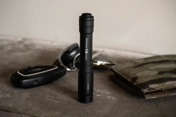 Cloud Defensive-Chicro-(BLK) - Image 2